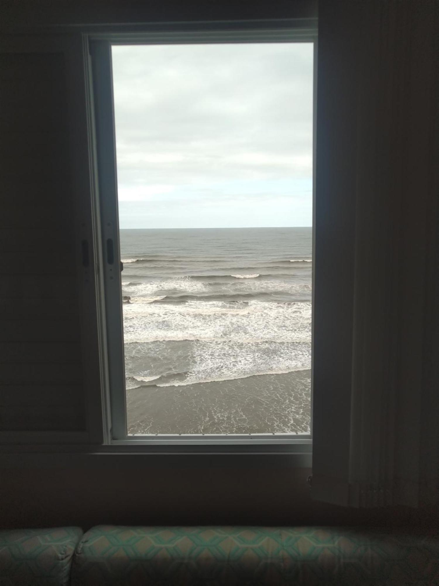 Apartamento Frente Mar Pe Na Areia Прая Гранде Екстериор снимка