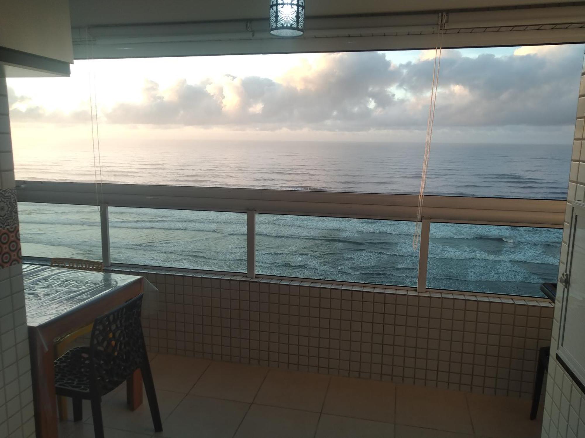 Apartamento Frente Mar Pe Na Areia Прая Гранде Екстериор снимка