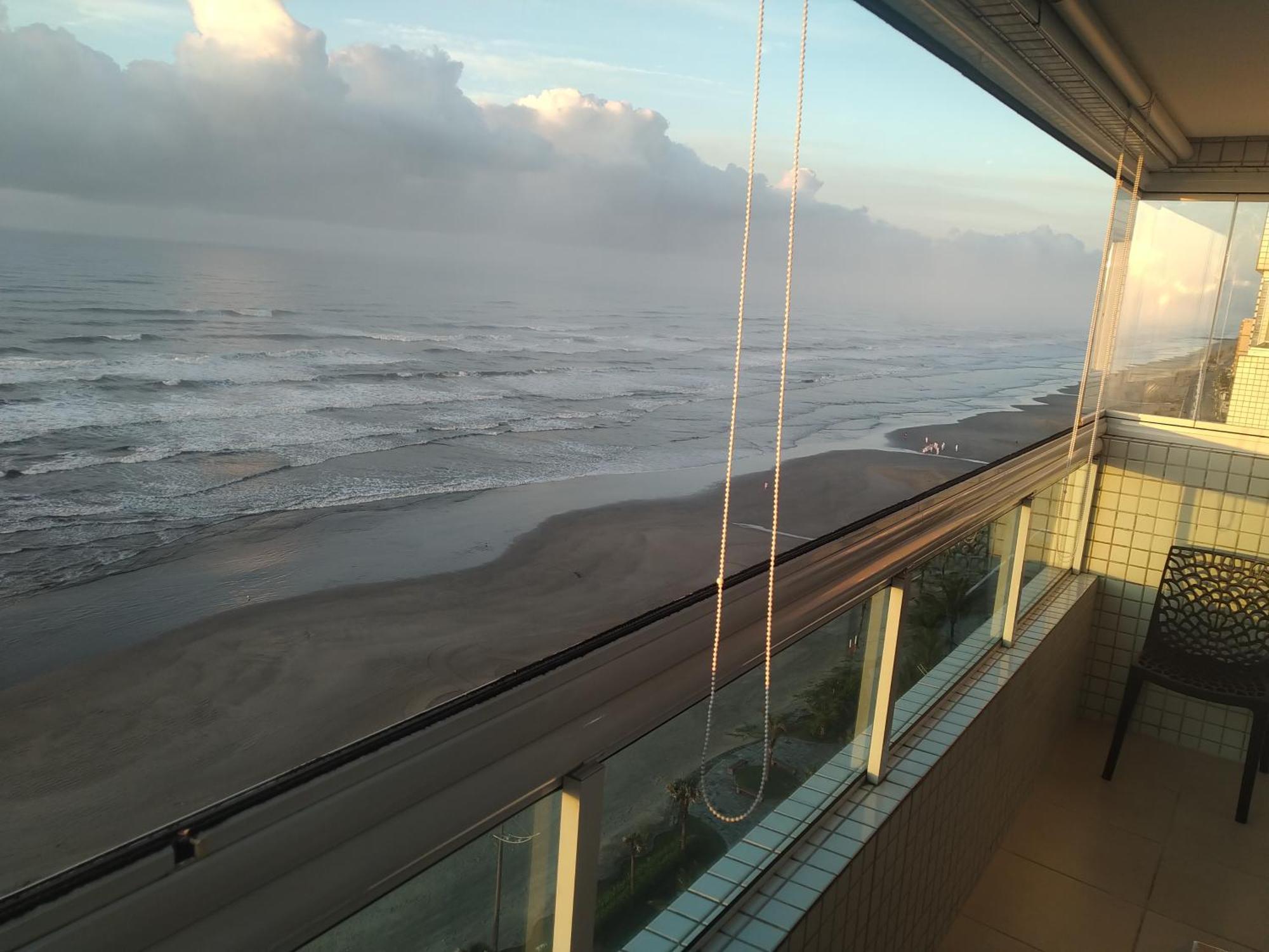 Apartamento Frente Mar Pe Na Areia Прая Гранде Екстериор снимка